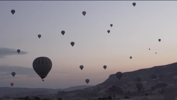 Πολλά Μπαλόνια Στον Ουρανό Καππαδοκία Τουρκία — Αρχείο Βίντεο