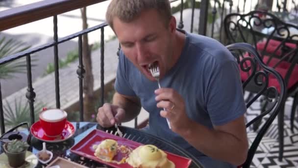 Handsome Man Has Breakfast Restaurant Summer — Stock Video