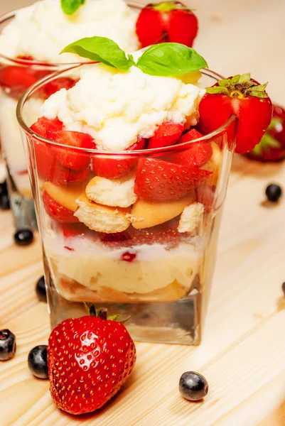 Trifle cake — Stock Photo, Image