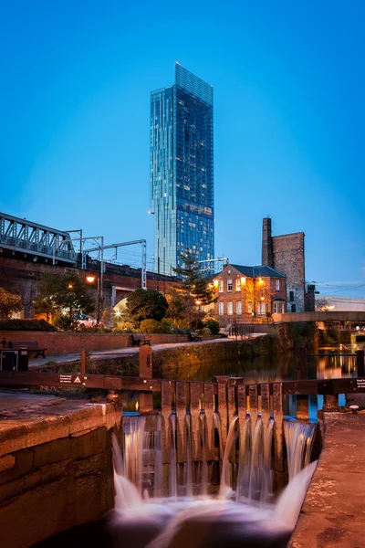 Beetham tower roachdale canal — Stock Photo, Image