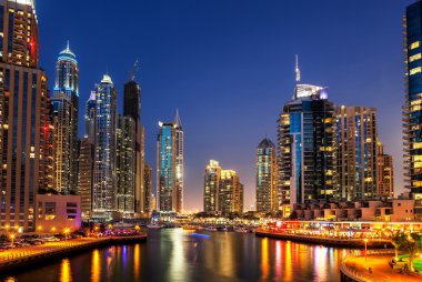 Dubai marinası
