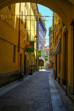 Mayıs 2021 Parma, İtalya: Strada Angelo Mazza ve Giuseppe Verdi 'nin 
