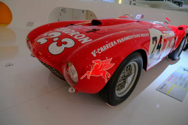 Mai 2022 Modena Italien Roter Retro Ferrari Rennwagen Ferrari Museum — Stockfoto