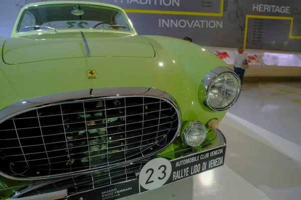 Mai 2022 Modena Italien Grüner Retro Ferrari Ferrari Museum Großaufnahme — Stockfoto