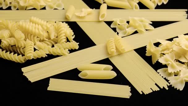 Several Types Pasta Rotating Stock Video Shows Close Shot Several — Stock Video