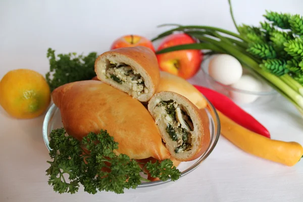 Pasteles con huevo y cebolletas —  Fotos de Stock