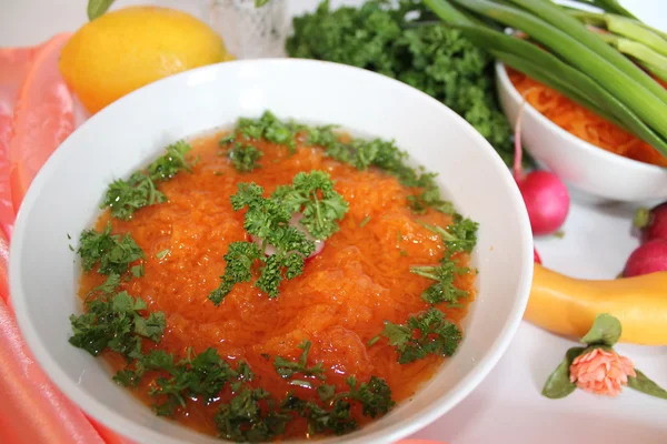 Suppe mit Karotten — Stockfoto