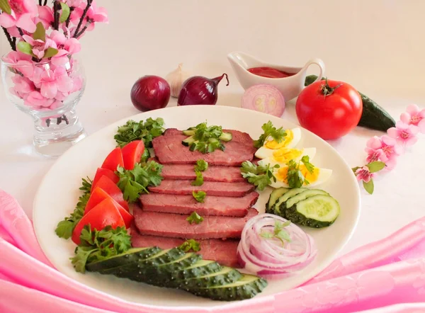 Braten Fleisch und Gemüse — Stockfoto