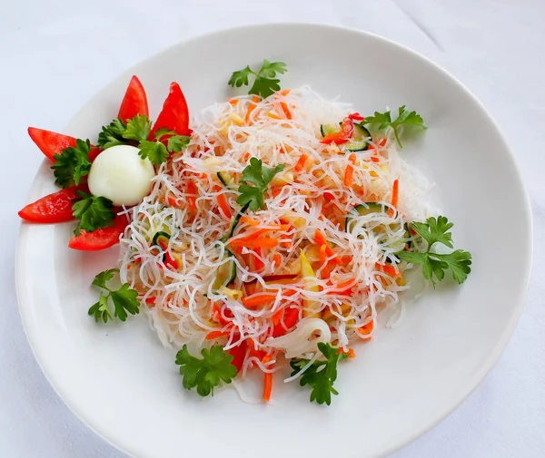 funchoza salatası