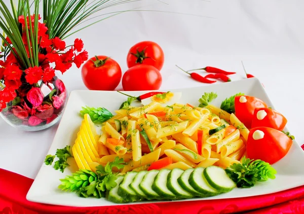 Vermicelli and vegetables — Stock Photo, Image