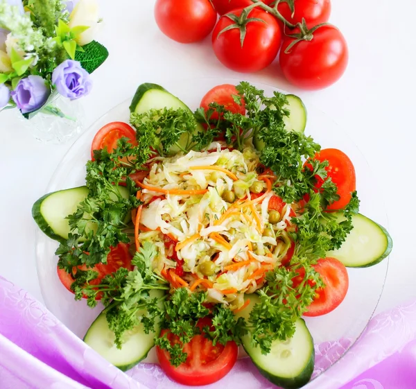 Salat vitaminreich — Stockfoto