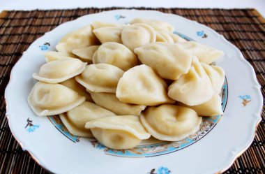vareniks patates ile
