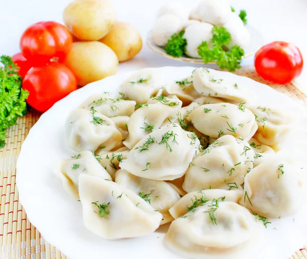 Vareniks with mush rooms and potato — Stock Photo, Image