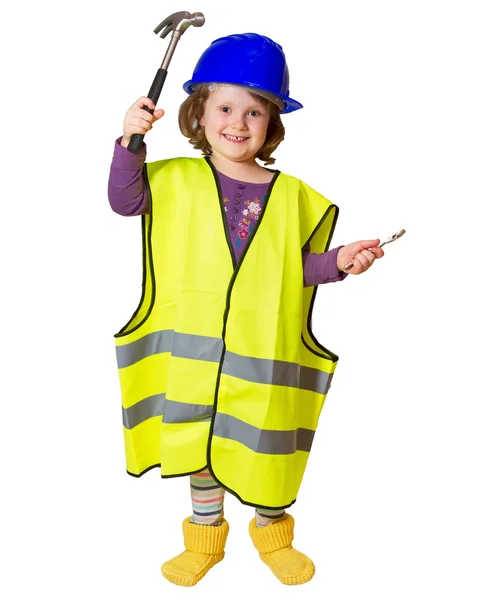 reflektif yelek ve kask çekiç ve ayarlanabilir anahtarı ile küçük gülümseyen tesisatçı