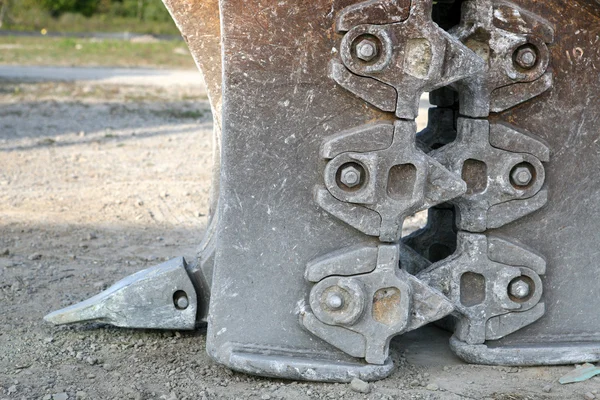 massiev inşaat pençe