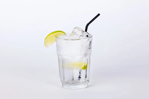 Cocktail with lemon and ice — Stock Photo, Image