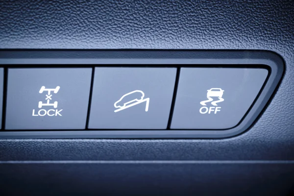 Botones de conmutación de accionamiento 4WD y otros sistemas de seguridad . — Foto de Stock