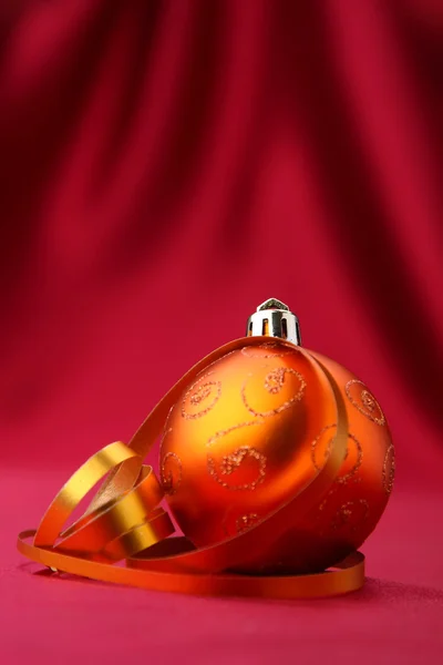 Orange xmas ball — Stock Photo, Image