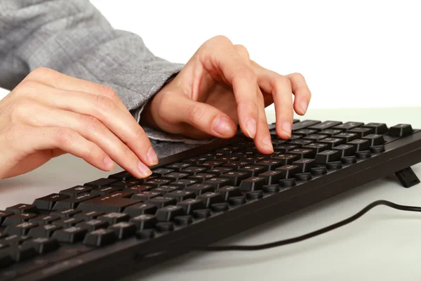 Vrouw en toetsenbord — Stockfoto