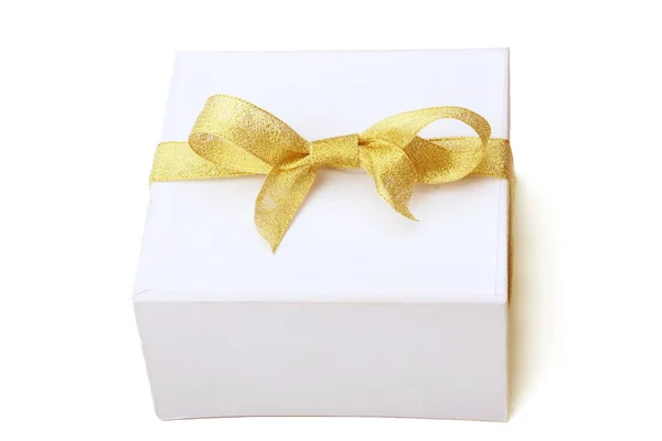 Caja de regalo con lazo de cinta — Foto de Stock