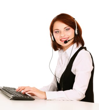 bir kulaklık ile genç müşteri hizmeti kız