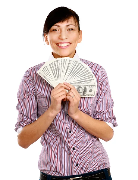 Mladá dáma, ukazující hotovost a usmívá se — Stock fotografie