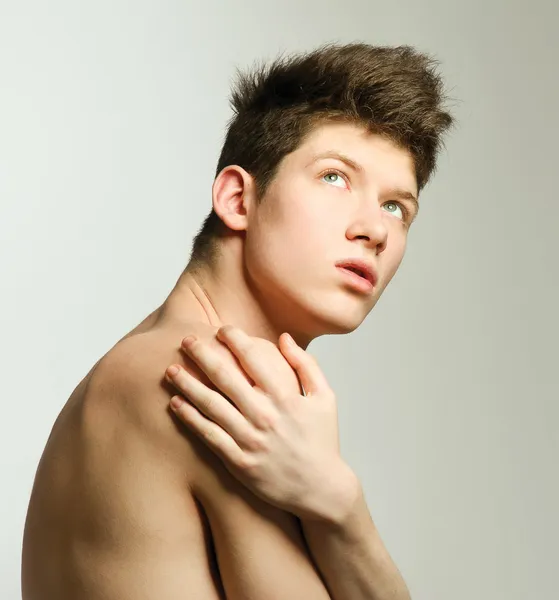 Handsome guy with a hairstyle — Stock Photo, Image