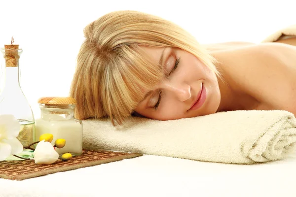 Vrouw ontspannen tijdens een spa therapie — Stockfoto