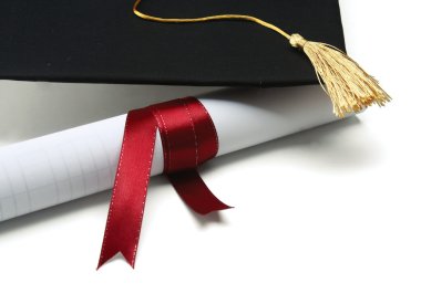 kırmızı kurdele ile bir üniversite diploması
