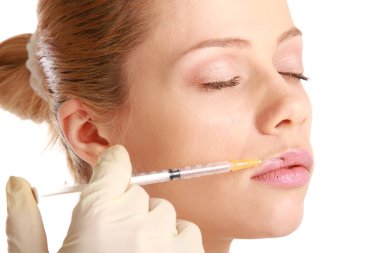 kozmetik ilaç enjeksiyonu