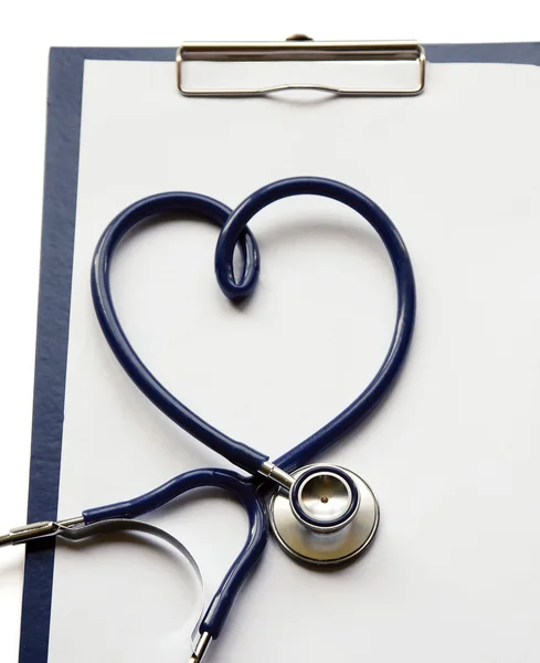 Medical clipboard and stethoscope — Stock Photo, Image