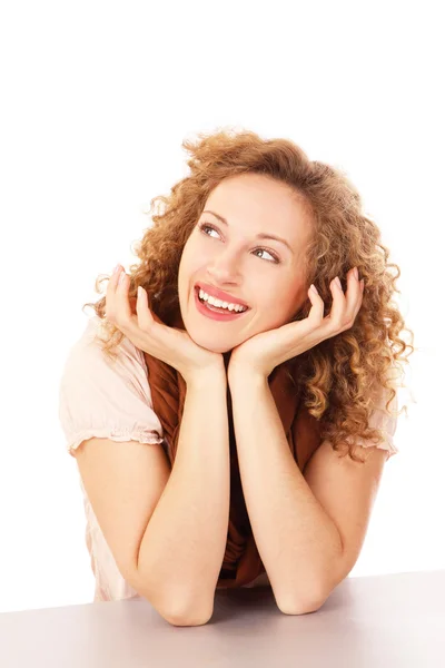 Vrouw aan het bureau — Stockfoto