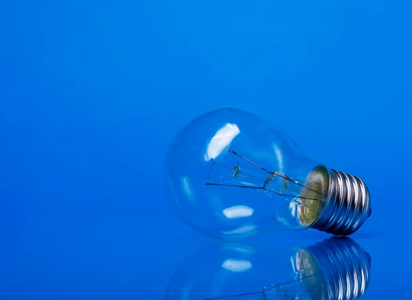 A light bulb — Stock Photo, Image