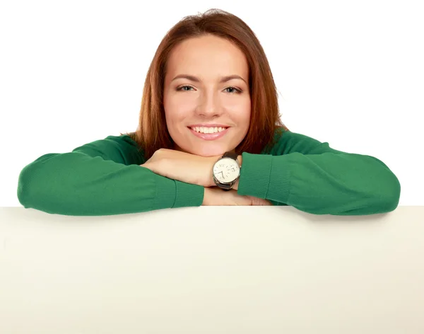 Mujer con banner de tablero en blanco — Foto de Stock