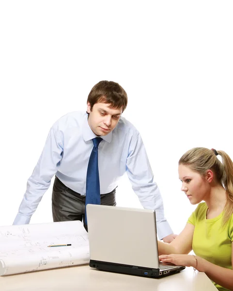 Geschäftsleute im Büro — Stockfoto