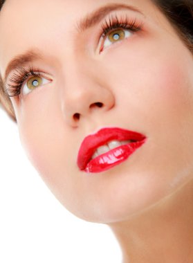 kalıcı makyaj. lipgloss
