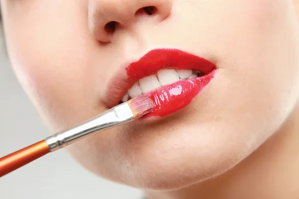 Maquiagem profissional. Lipgloss — Fotografia de Stock