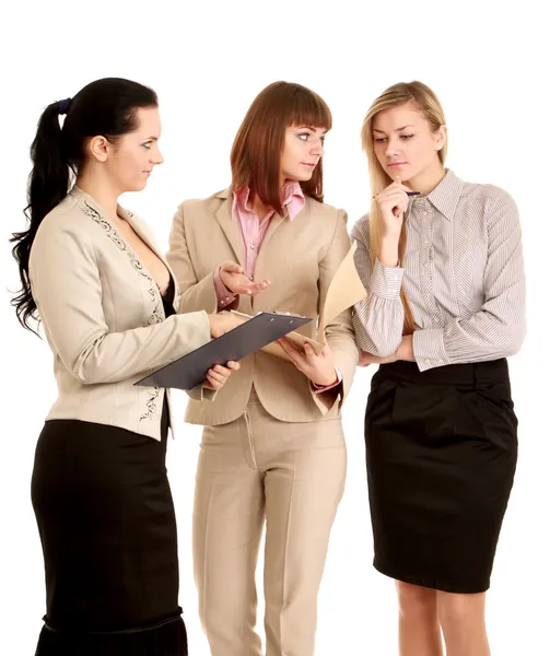 Mujeres de pie con carpeta — Foto de Stock