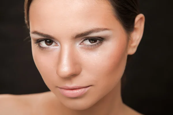 Portrait of a beautiful woman — Stock Photo, Image