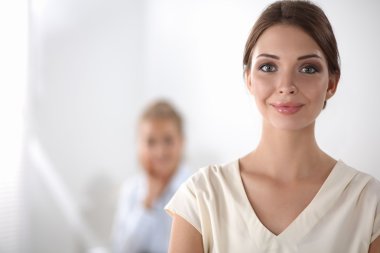 İş adamlarının ofiste toplantısı var.