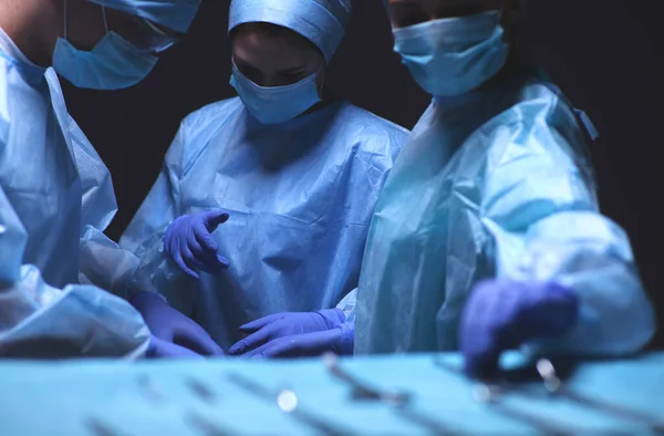 Takım Cerrahı Ameliyatta — Stok fotoğraf