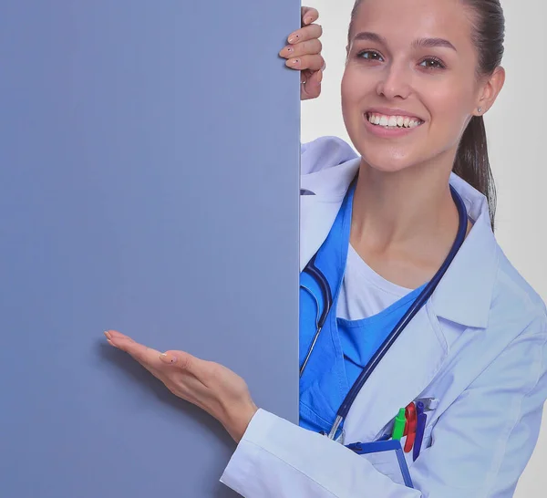 Une Femme Médecin Avec Panneau Blanc Femme Médecin — Photo