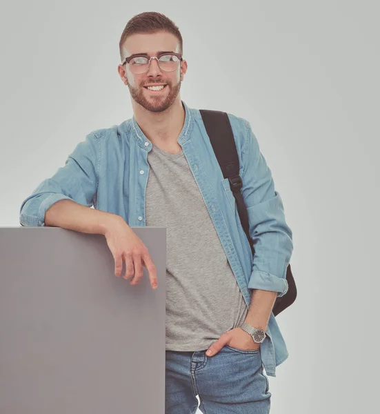Retrato Estudiante Sonriente Sosteniendo Tablero Blanco Oportunidades Educación Estudiante Universitario —  Fotos de Stock
