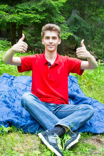 Young man showing Ok sign — Stock Photo, Image