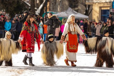 geleneksel Kukeri kostüm festival Bulgaristan