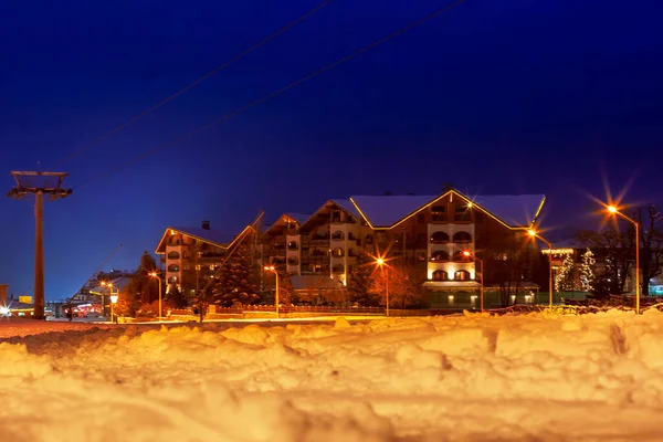 Abends Skigebiet Bansko, Bulgarien, Schnee Winter — Stockfoto