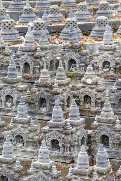 Stupa background, ancient buddhist temple — Stock Photo, Image