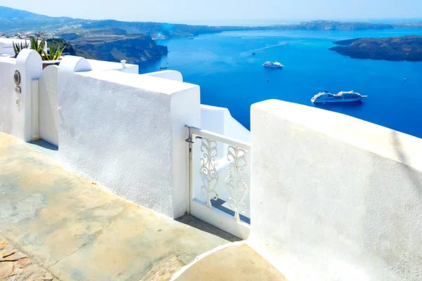 Santorini Island Greece Architecture White Door Blue Sea Panoramic View — 스톡 사진