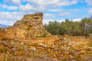 Antik Yunan kenti Sparta 'nın kalıntıları, Moreloponnese, Yunanistan