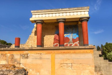 Knossos, Yunanistan - 27 Nisan 2019: Girit tarihi, Minoan Sarayı kalıntıları